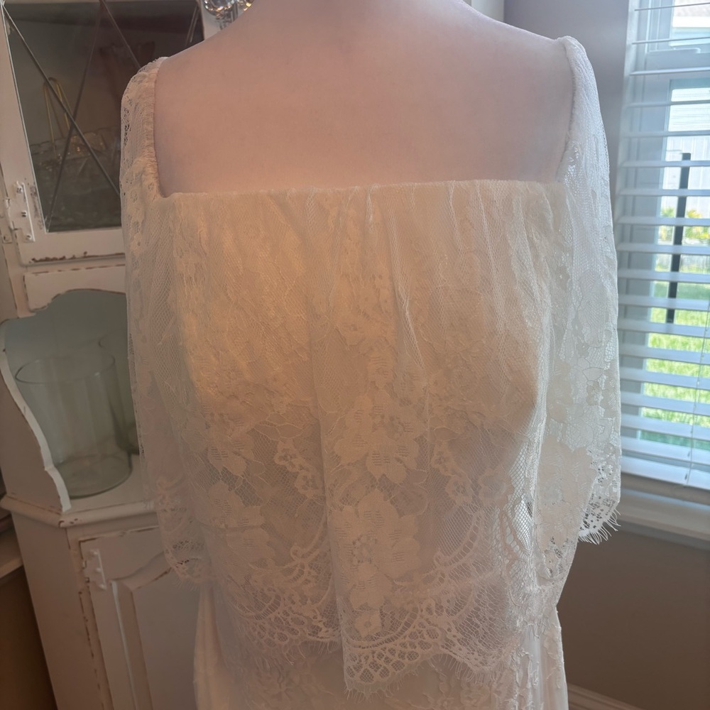 NEW, White Dress, Lace Dress, Wedding Dress, Prom Dress, NWOT Size L/14 - Picture 2 of 9